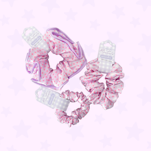 Load image into Gallery viewer, Daisies scrunchies | Scrunchies
